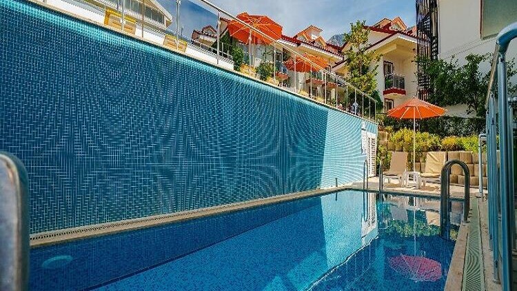 Sunshine Holiday Resort